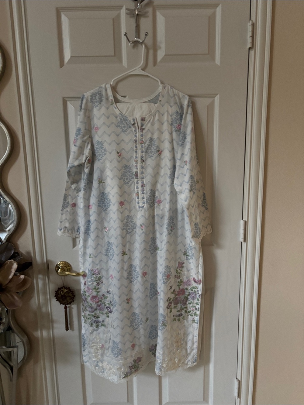 Pakistani and Indian desi outfit